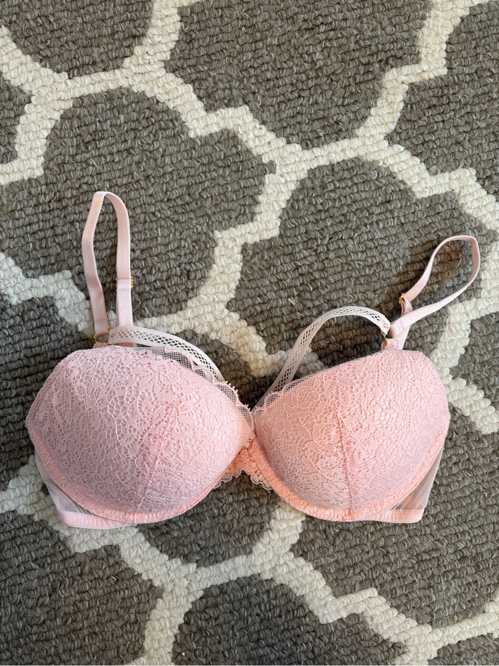 NWT Victorias Secret 32D Push Up Bra